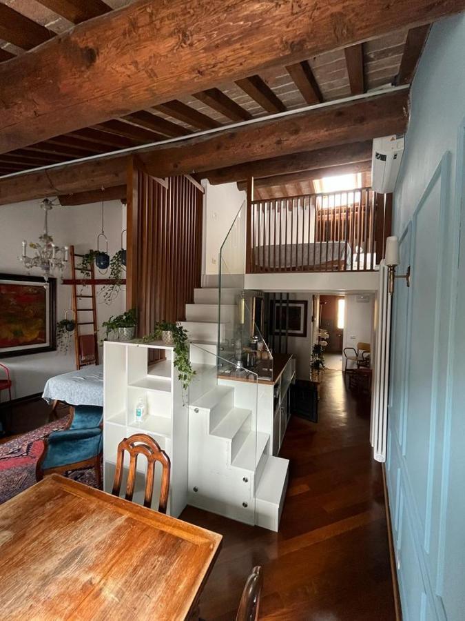 Elegante Alloggio In Casa Storica-Borgo Portello Padua Exterior foto